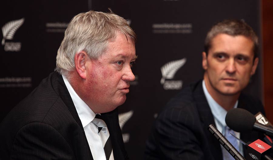 Chris Moller, the New Zealand Cricket chairman, with chief executive Justin Vaughan