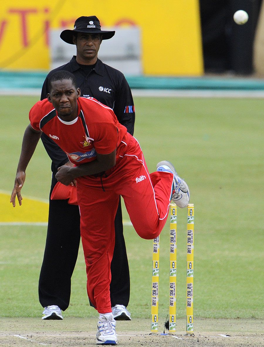 Keith Dabengwa delivers the ball