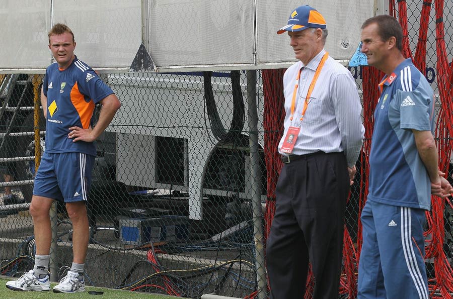 Doug Bollinger, Andrew Hilditch and Greg Chappell at Australia's net session