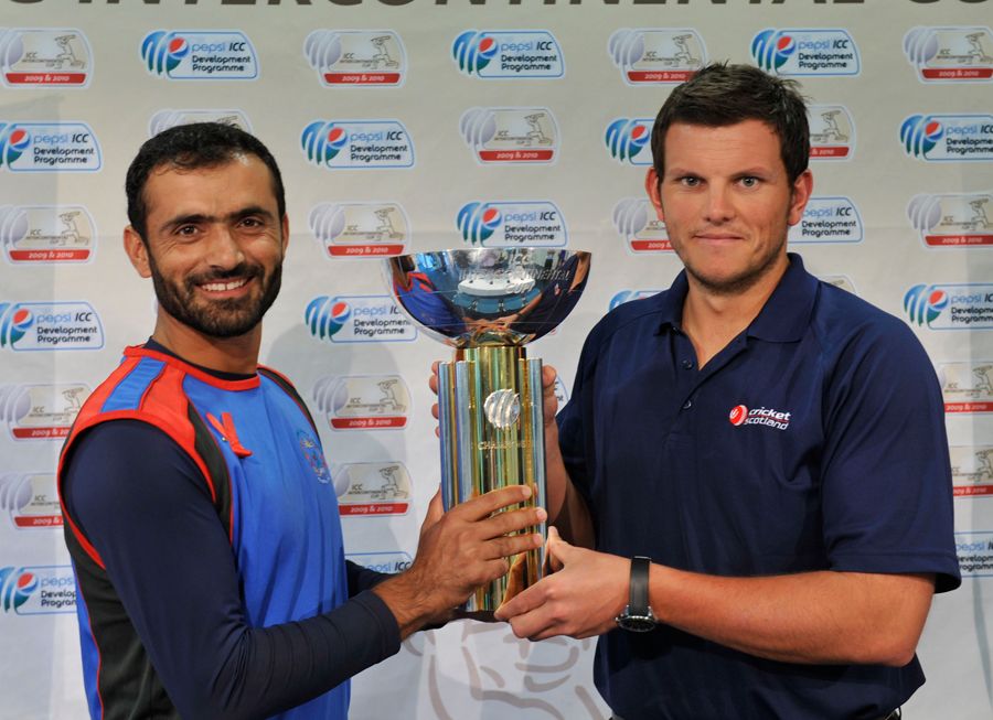 Captains Nawroz Mangal and Gordon Drummond pose ahead of the ICC Intercontinental Cup final