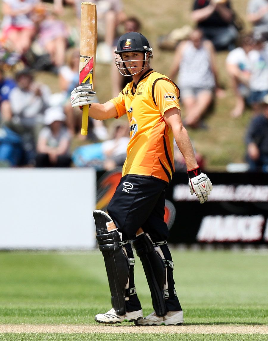 Michael Pollard brings up his half-century