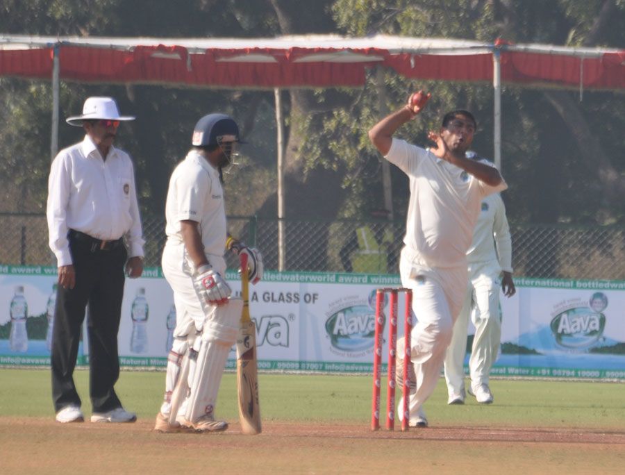 Pinal, Yadav star on hard-fought day