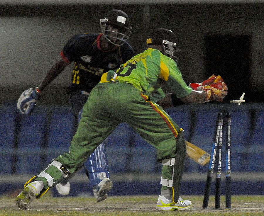 Miles Bascombe was run out for 36
