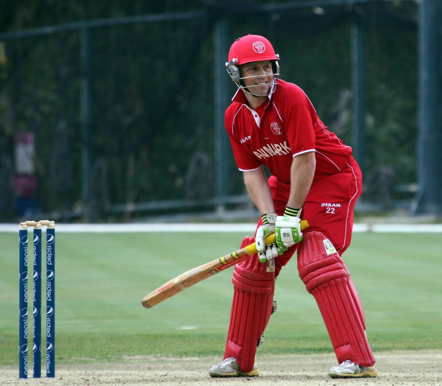 Carsten Pedersen in his batting stance