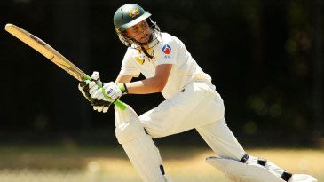 Elliott and Blackwell regain the Ashes for Australia