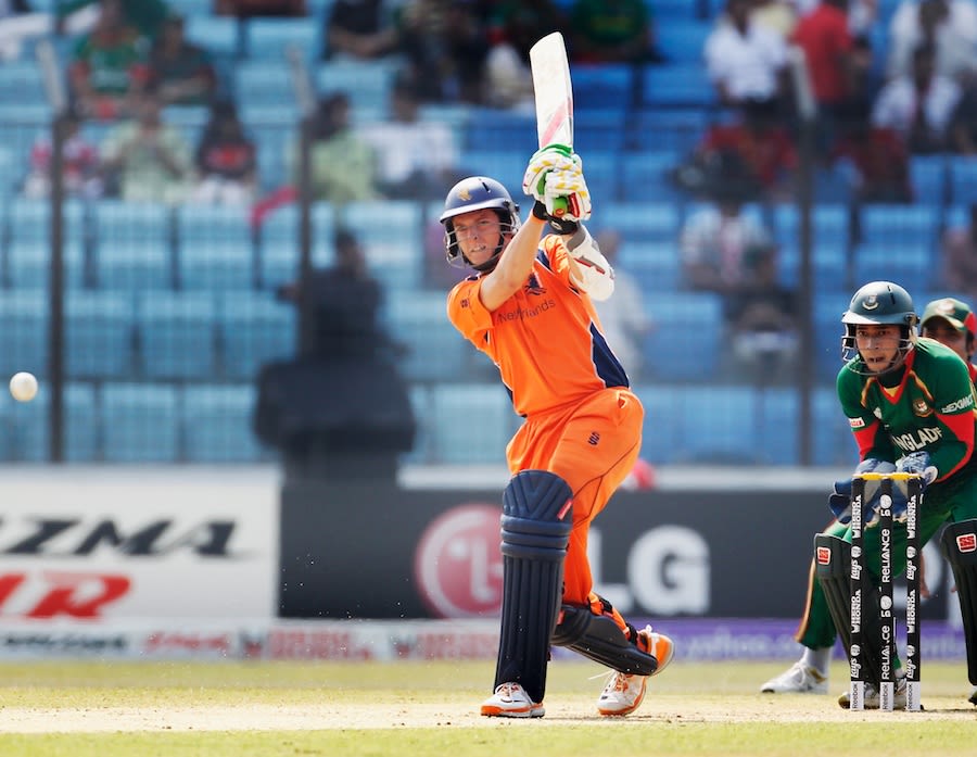 Eric Szwarczynski scored 28 before he was run out