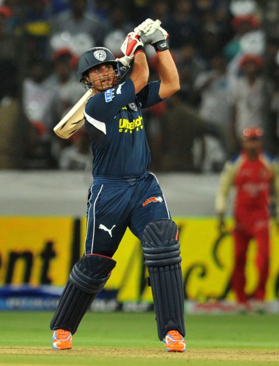 Bharat Chipli lifted Deccan Chargers to a hefty total of 175