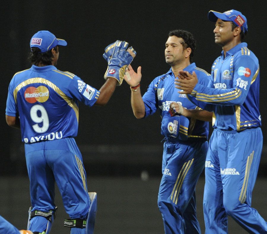 Ambati Rayudu congratulates Sachin Tendulkar on taking the catch of Jacques Kallis