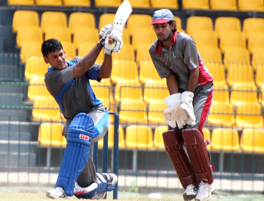 Basnahira, Combined Provinces ease to wins