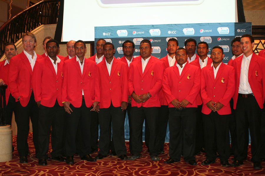 Andy Bichel (second from left) and the Papua New Guinea team