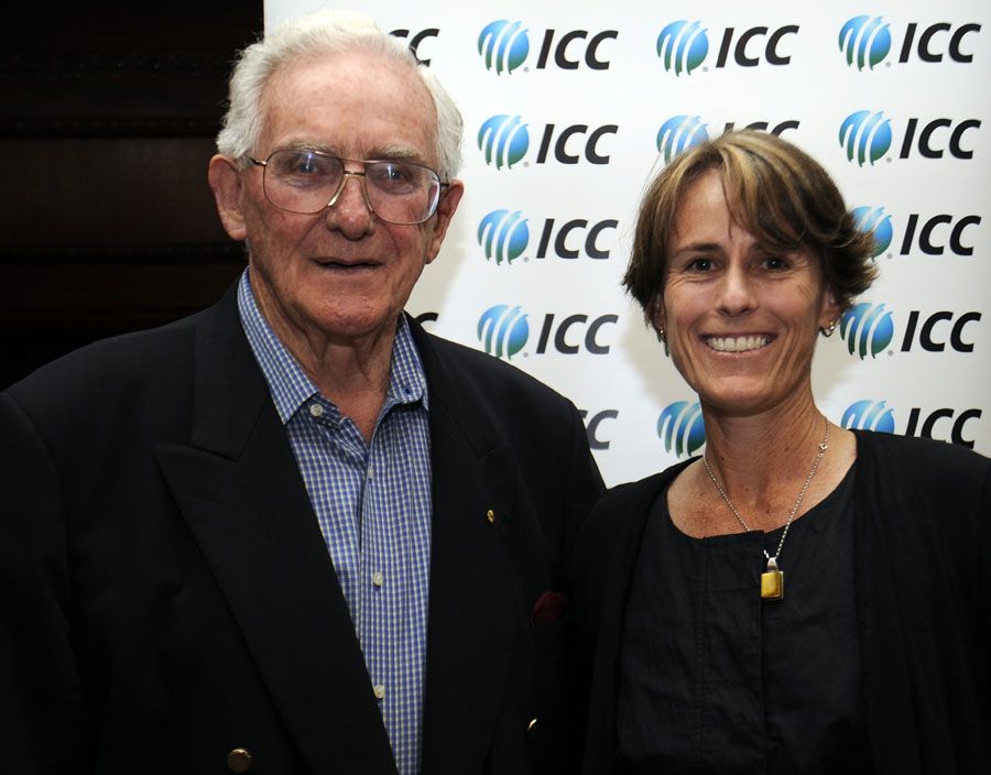 ICC Hall of Fame inductees Alan Davidson and Belinda Clark strike a pose