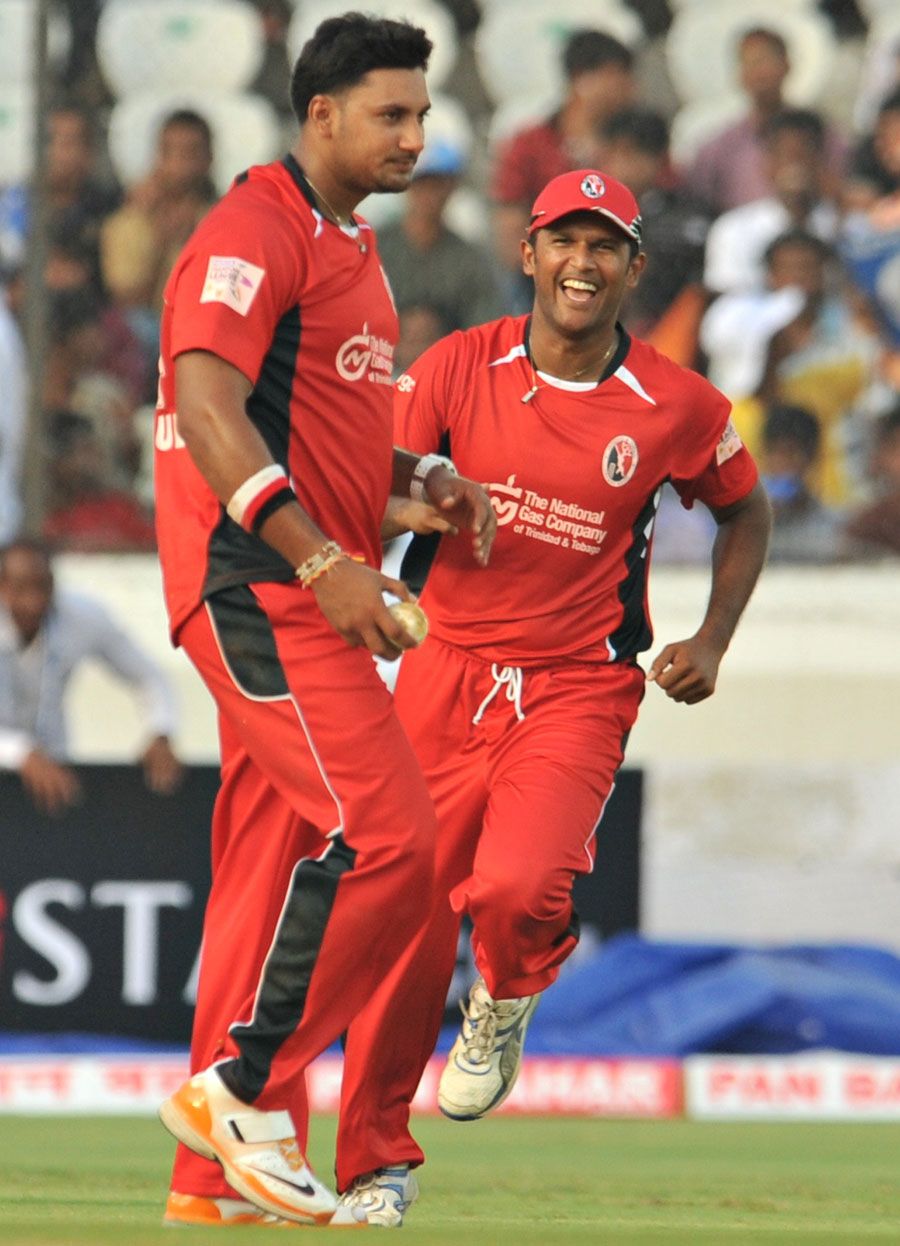 Ravi Rampaul finished with 2 for 17 and contributed to two run-outs