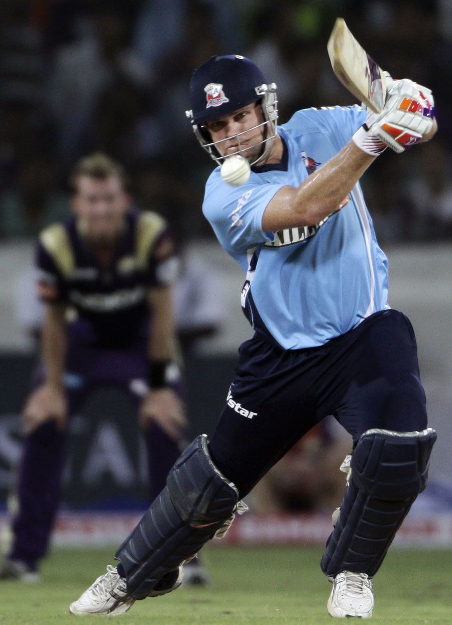 Lou Vincent scored 30 of his 40 runs in boundaries