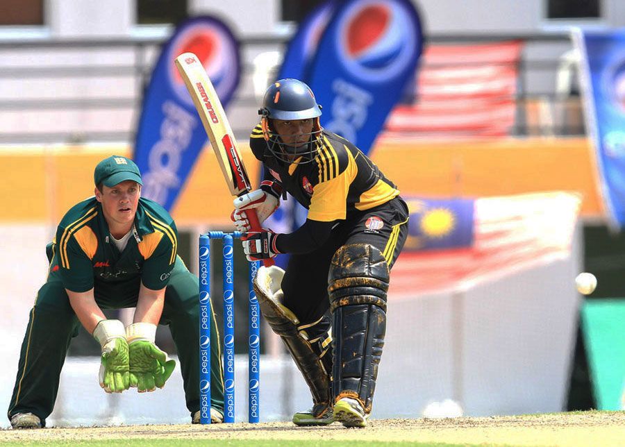 Malaysia's captain Suhan Alagaratnam bats during his 68