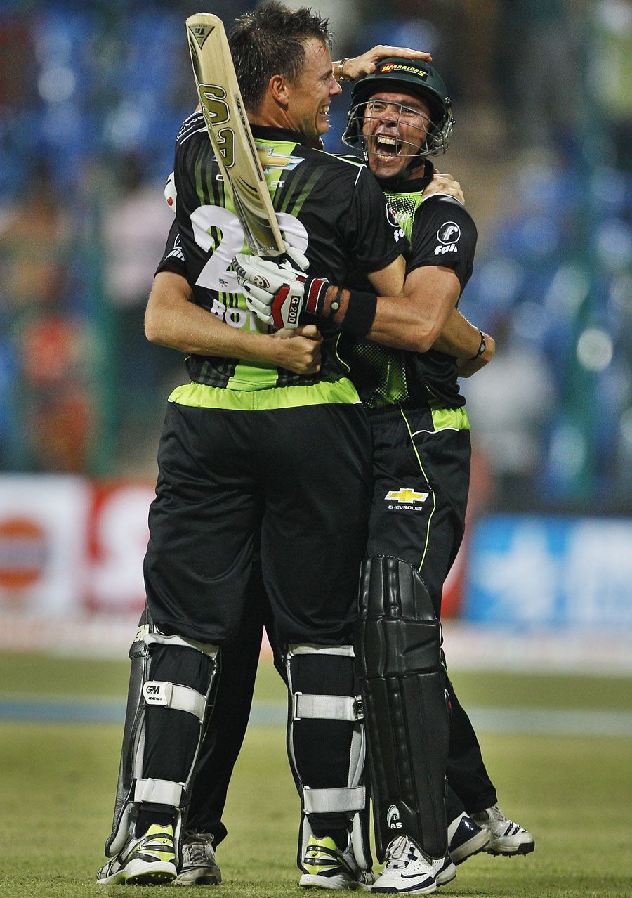 Johan Botha and Nicky Boje celebrate Warriors' win 