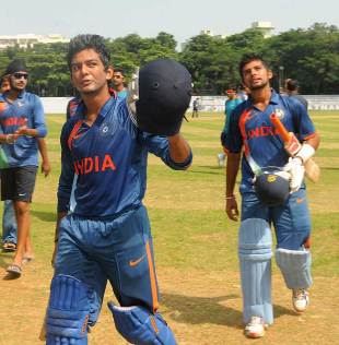 India U-19s pummel Australia U-19s in record chase