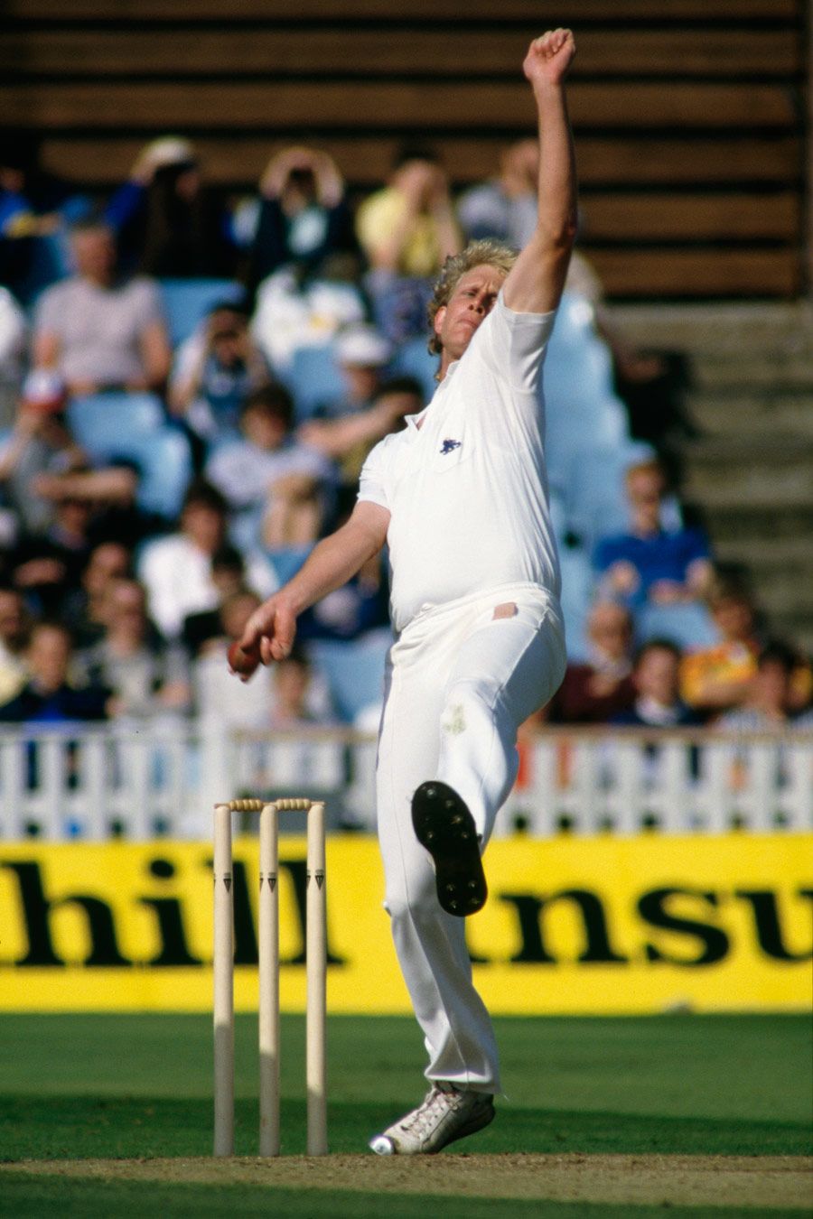 Graham Dilley in action against Pakistan