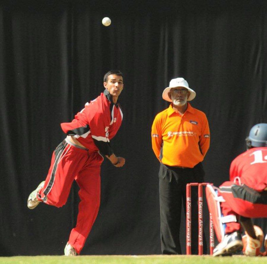 Seren Waters bowling