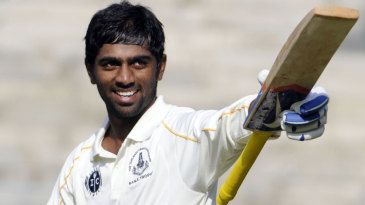 Vignesh delivers bonus-point win for TN