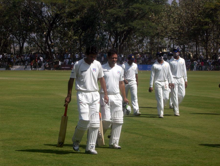 Mohammad Kaif and Parvinder Singh put on a half-century stand