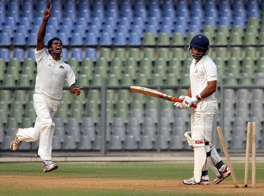 Kshemal Waingankar celebrates after bowling Amitoze Singh