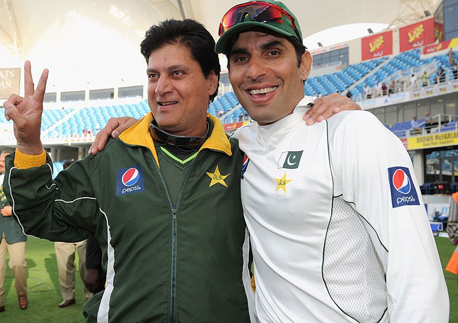 Misbah-ul-Haq with coach Mohsin Khan after Pakistan's series win