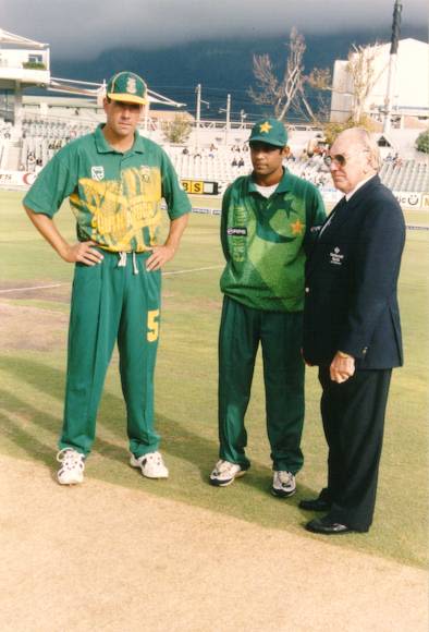 The Toss: Hansie Cronje, Rashid Latif and ICC match referee John Reid