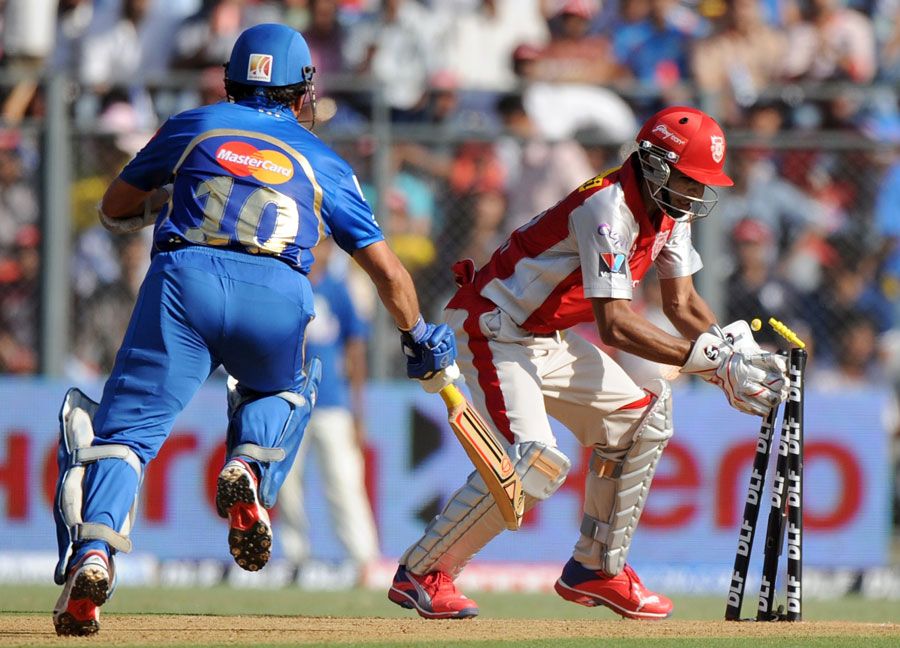 Sachin Tendulkar falls short of his crease