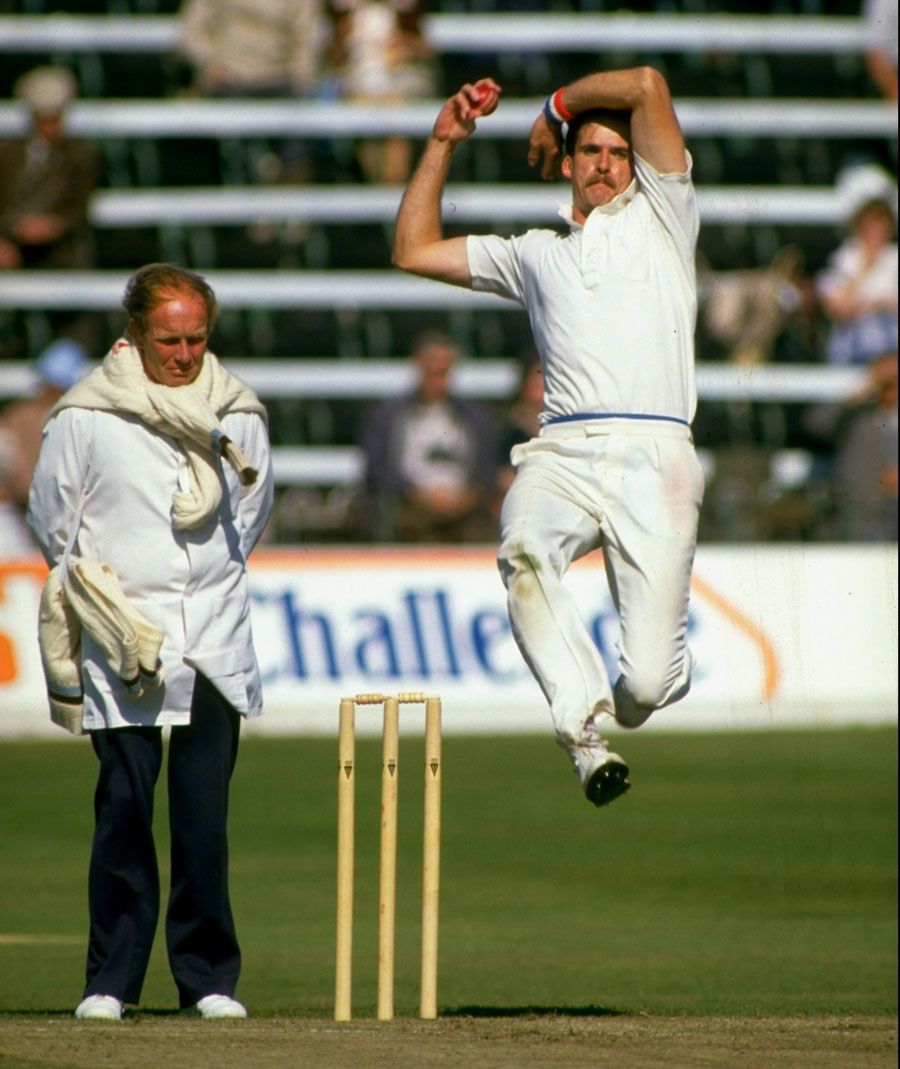 Derbyshire bowler Ole Mortensen bowls 