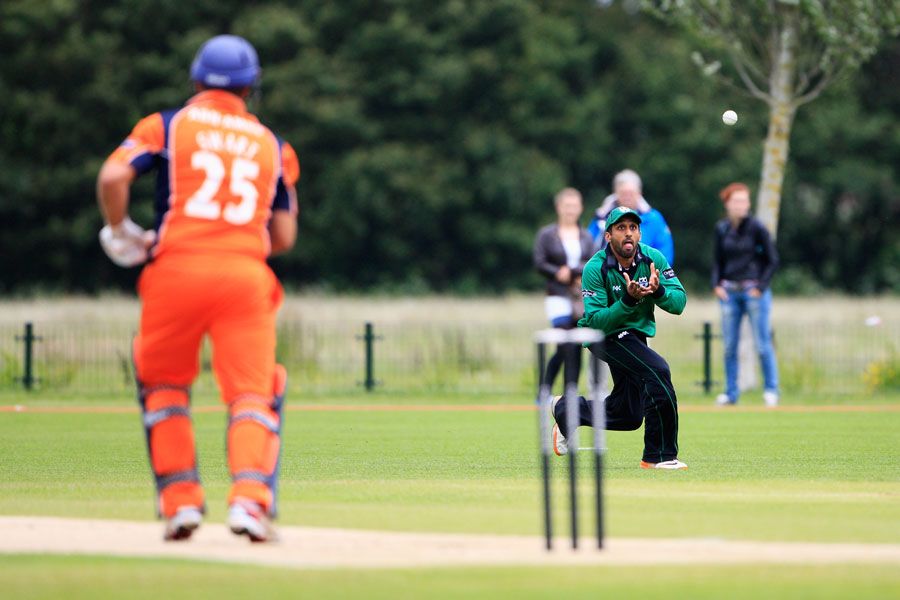 Michael Swart is caught by Shaaiq Chaudhry for 3