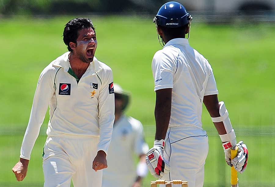 Junaid Khan had Tharanga Paranavitana caught at slip