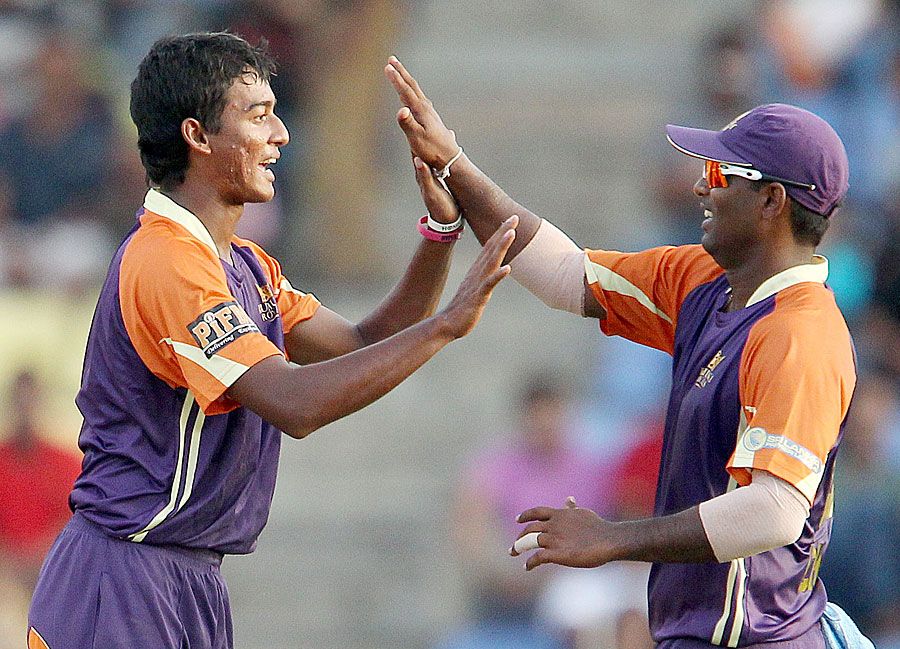 Imran Khan and Dilruwan Perera took five wickets between them