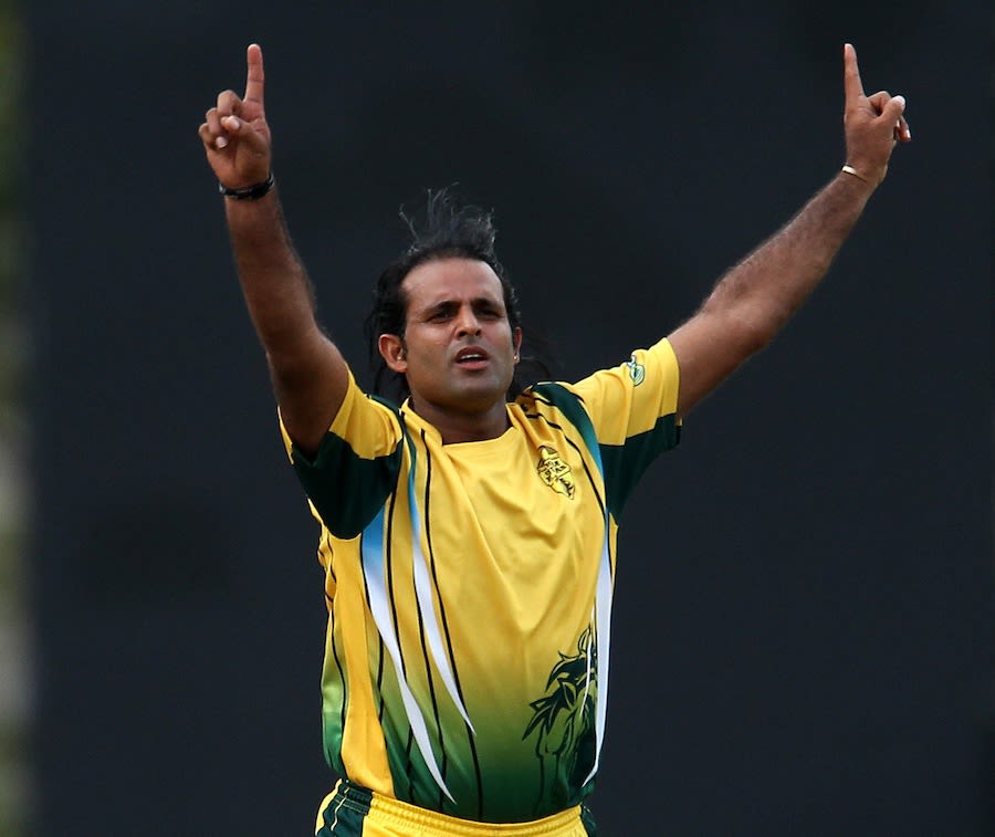 Naved-ul-Hasan picked up three wickets