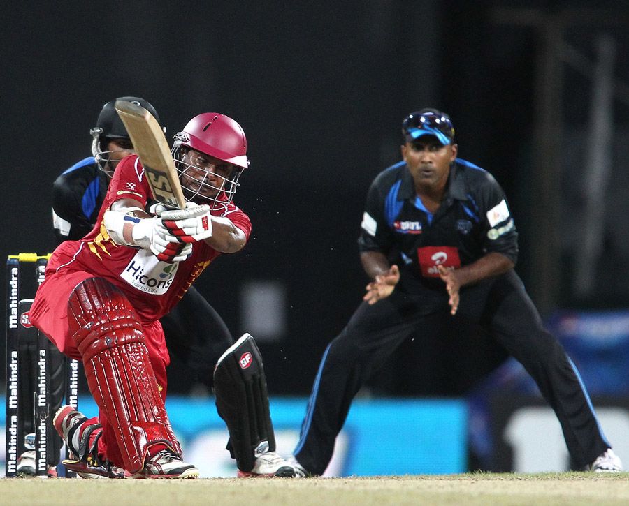 Thilina Kandamby hits one to the leg side