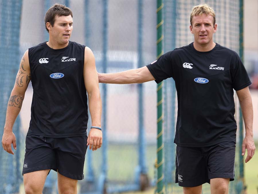 Doug Bracewell and Damien Wright at a training session