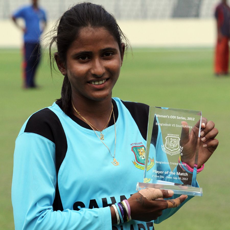 Bangladesh's Lata Mondal with the player-of-the-match award