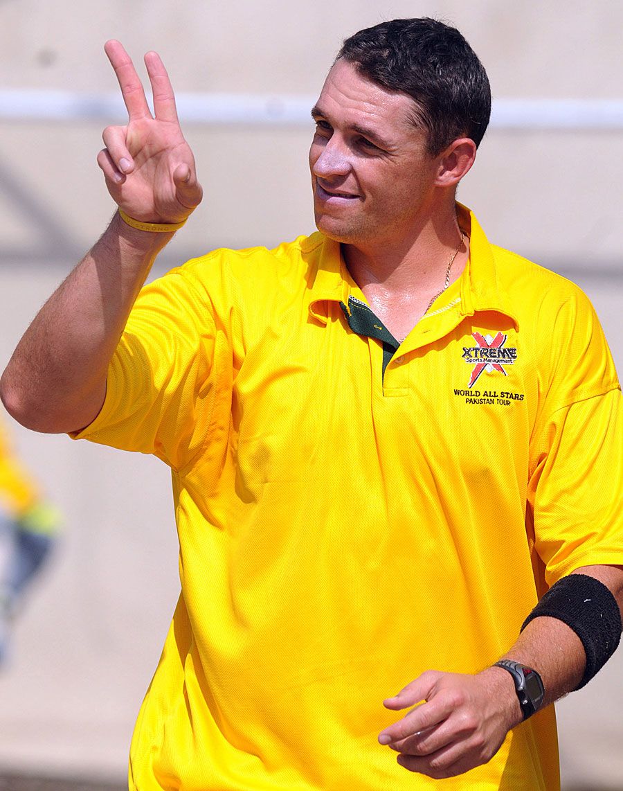 Andre Nel of International World XI bowls at the nets