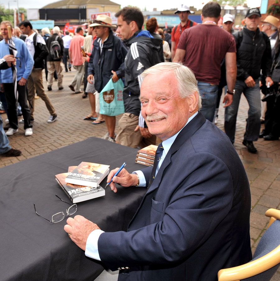 Robin Jackman signs copies of his autobiography