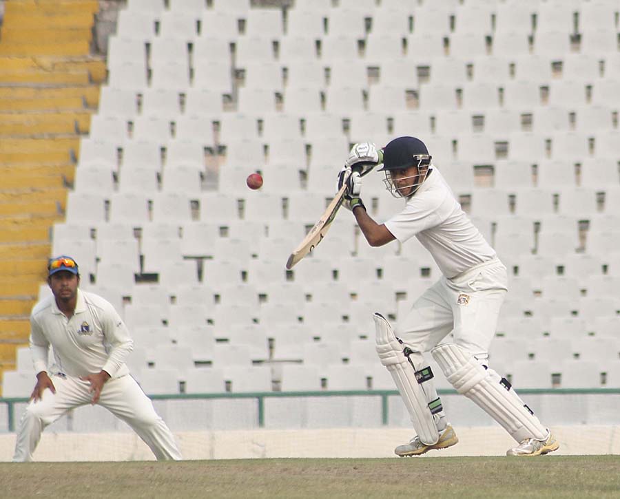 Uday Kaul scored 165