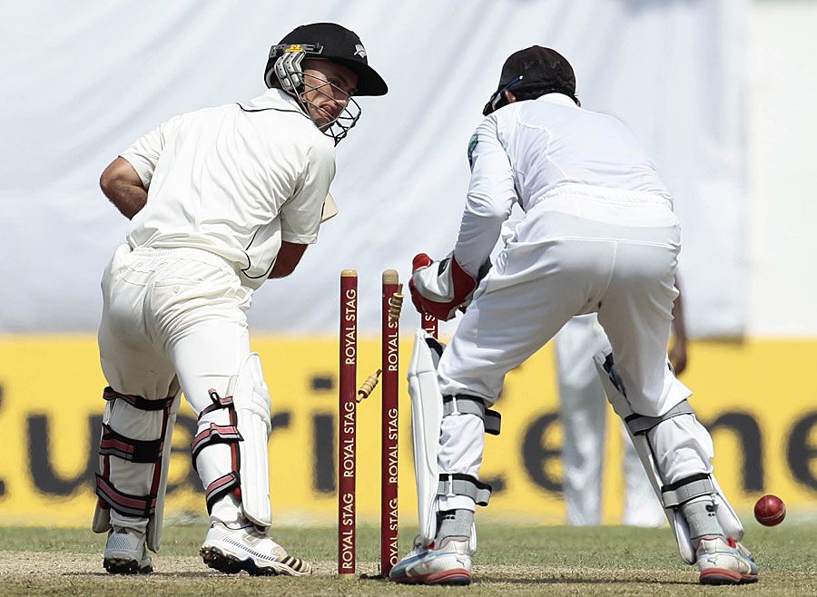 Kruger van Wyk was bowled by Tillakaratne Dilshan