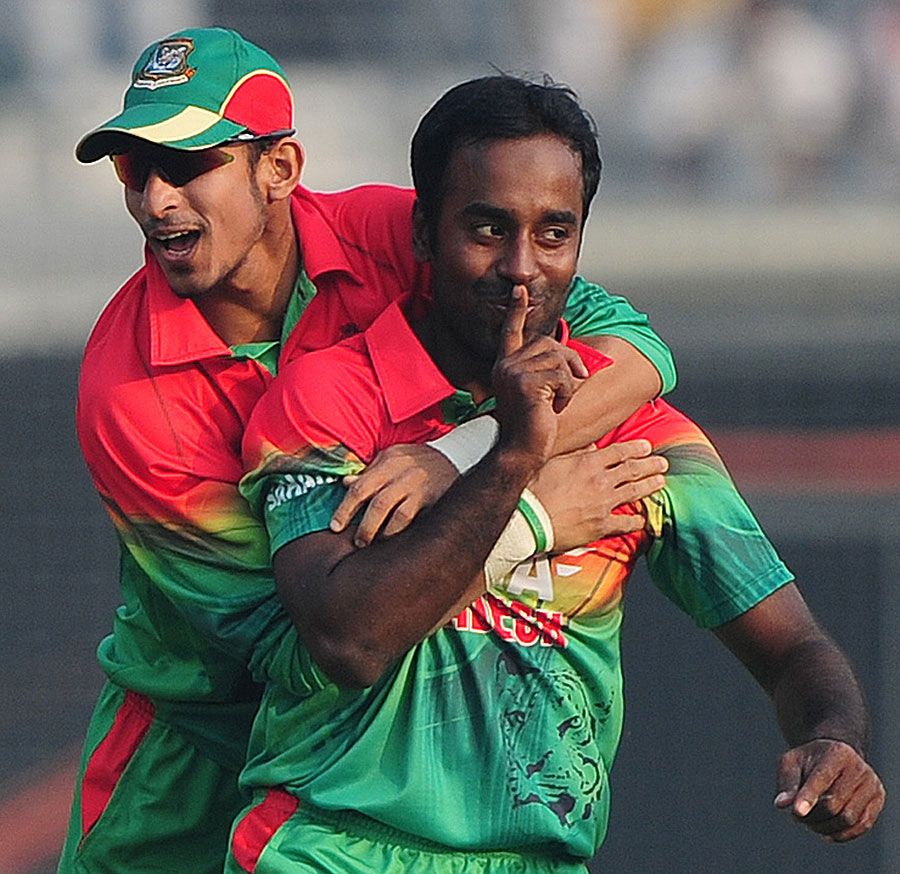 Elias Sunny celebrates after getting rid of Marlon Samuels