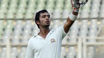 Mandeep ton puts Punjab in strong position