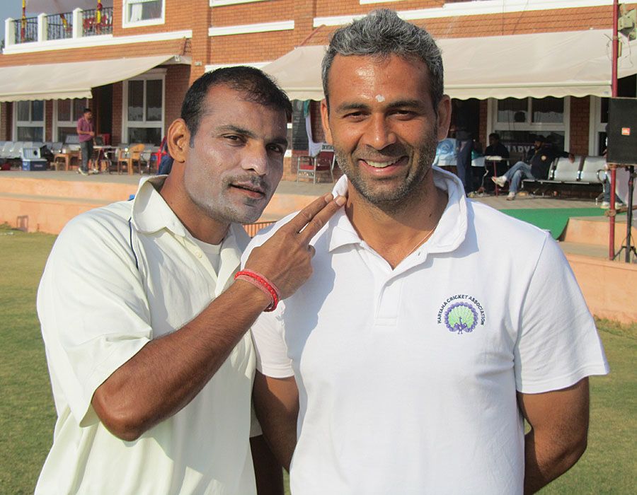 Joginder Sharma with his physio Amit Tyagi