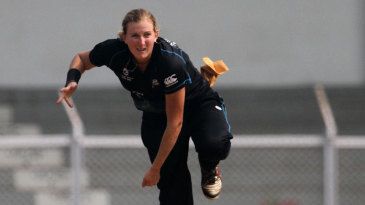 Nielsen five-for powers NZ to 4-0