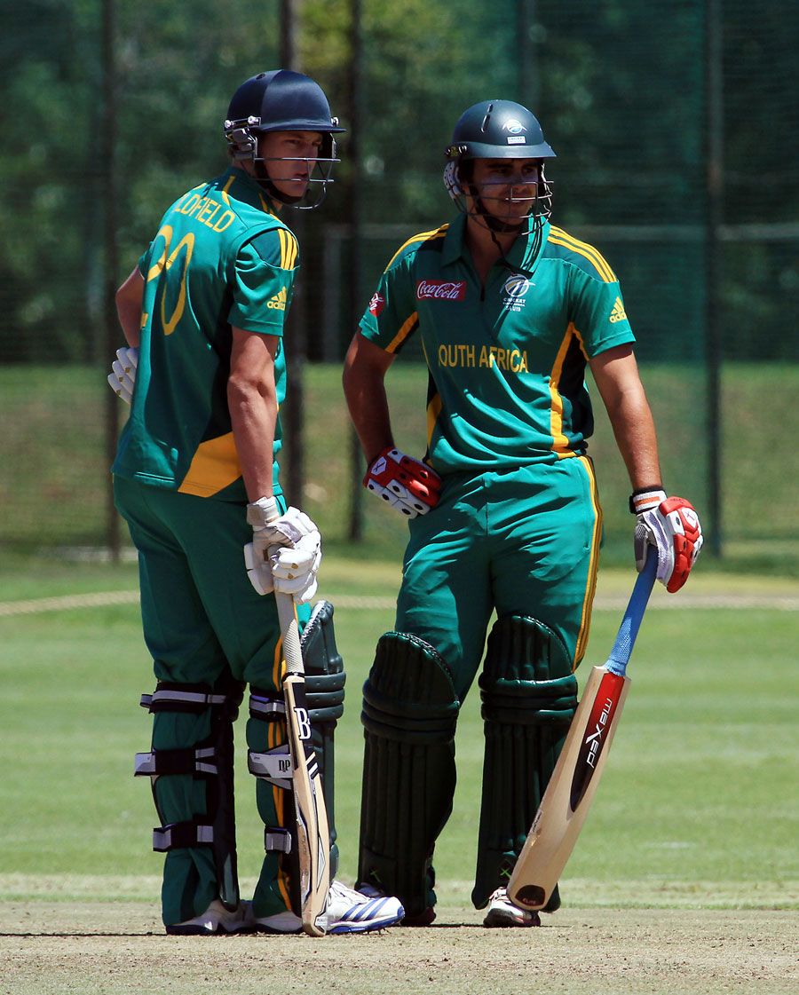Greg Oldfield and David Bedingham scored 30s