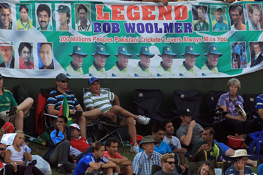 The crowd pays tribute to Bob Woolmer