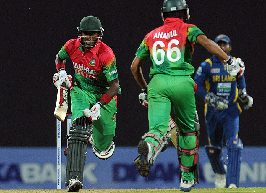 Jahurul Islam and Anamul Haque had a short but brisk stand
