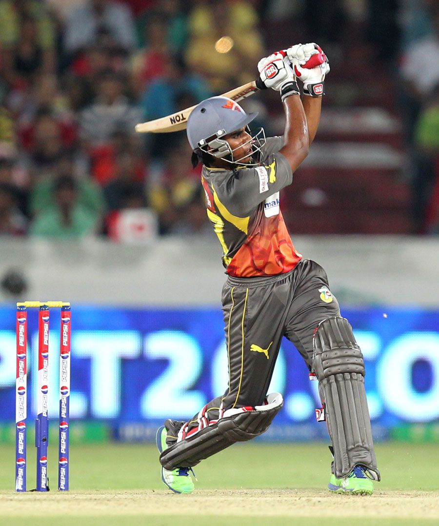Akshath Reddy clubs to the leg side