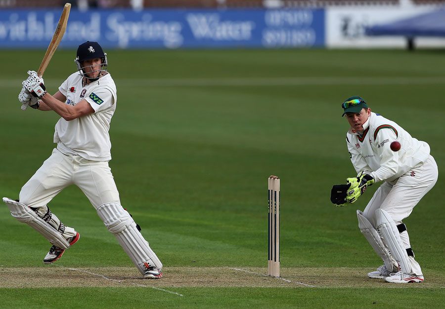 Calum Haggett made 40 from No. 9