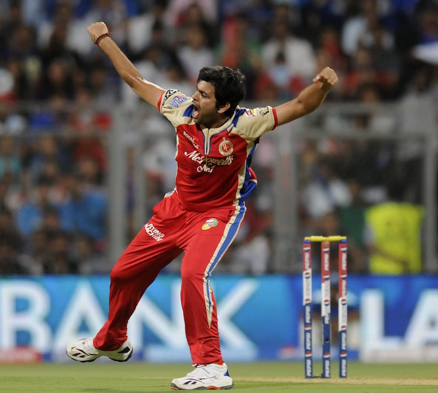 RP Singh celebrates Sachin Tendulkar's wicket